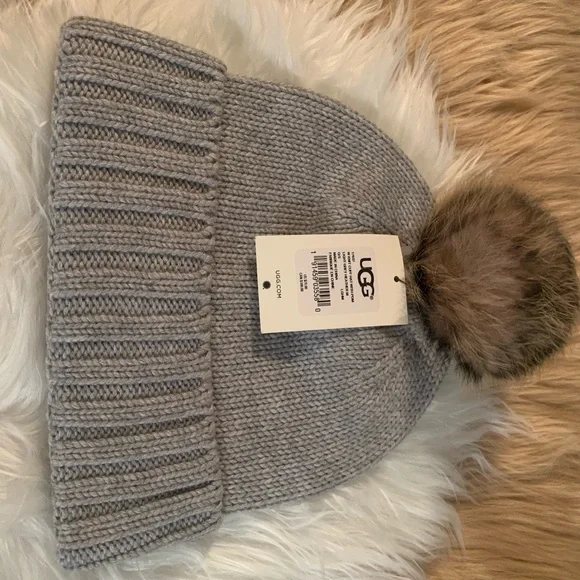 UGG GRAY WOOL HAT. - Picture 3 of 5